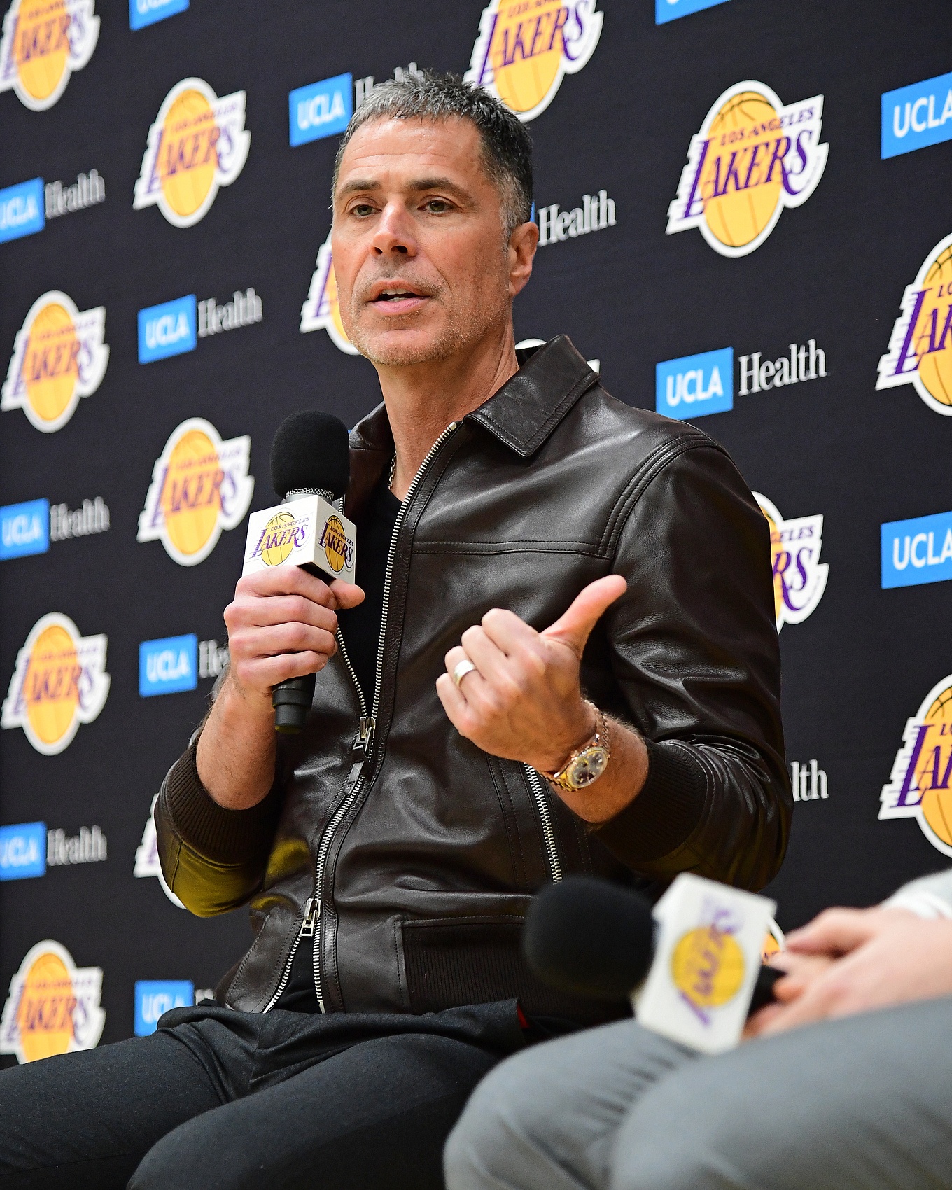 湖人续约解读：DFS七月可获更大合同 小里&amp;东契奇与湖人相互有意