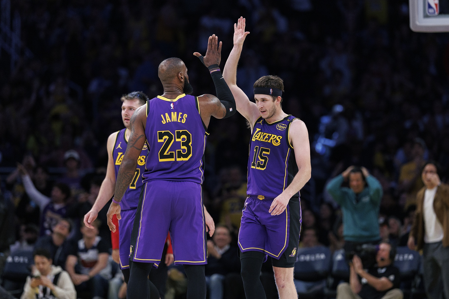 湖人续约解读：DFS七月可获更大合同 小里&amp;东契奇与湖人相互有意