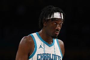 太阳GM：马威兼具出众的身材和臂展 增强了我们中锋位置上的实力