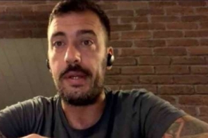 开云体育下载-维维亚诺：国米可以梦想签阿利森或多纳鲁马接班索默