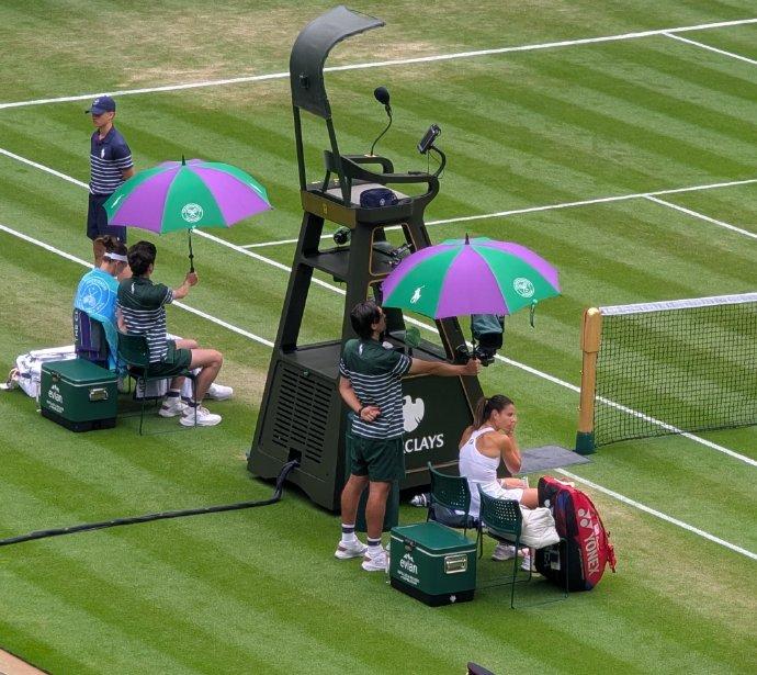 纳瓦罗再谈郑钦文：我花了一段时间才走出来