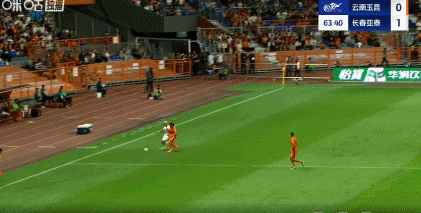 kaiyun-云南1-1亚泰，张华晨任意球世界波，谭龙补时送点，奥斯卡点射绝平