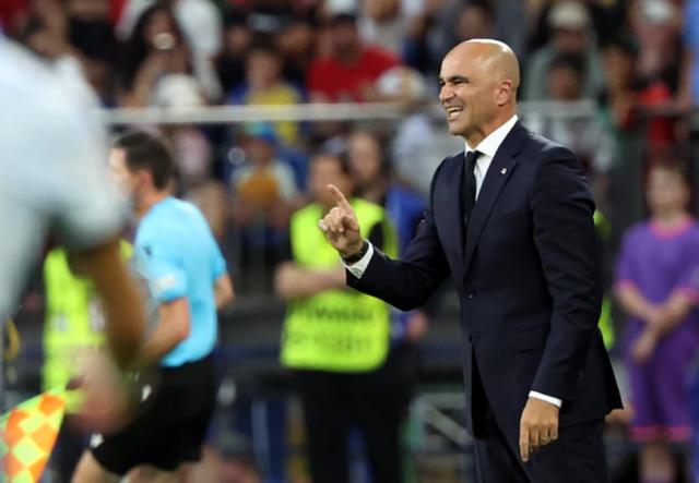 kaiyun-安东尼奥·席尔瓦有罪 马丁内斯有错 葡萄牙夺冠难