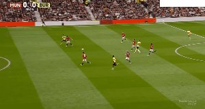 1714228795592011940.gif 开云体育官网-【英超】安东尼破门奥纳纳送点 曼联1比1伯恩利