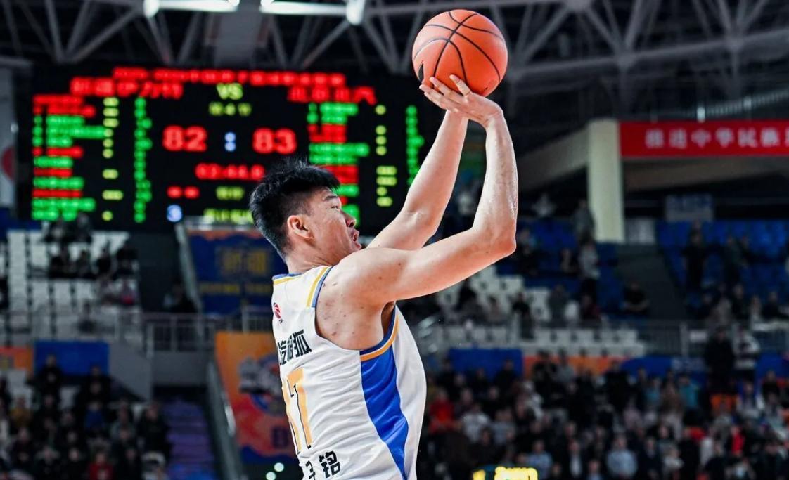 kaiyun-惨败19分！北京揪最大战犯，空篮不进忙活半天只抢1板，软如面条