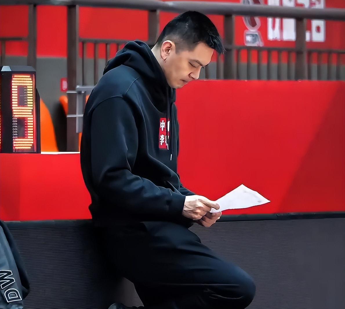 赵继伟5+2！威尔斯11分，莫兰德9+8，王岚嵚6+2，辽篮落后山西8分