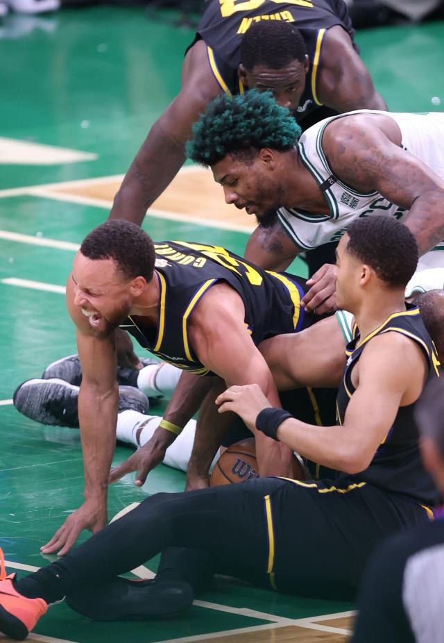 kaiyun-一场悲情英雄的强硬血战 库里已经为勇士付出所有