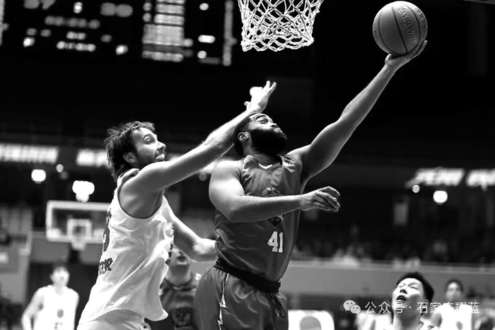 开云体育下载-晋江籍球员翁金郎将参与角逐|男篮|三分球|石家庄|投篮|加时赛_新浪体育_新浪新闻